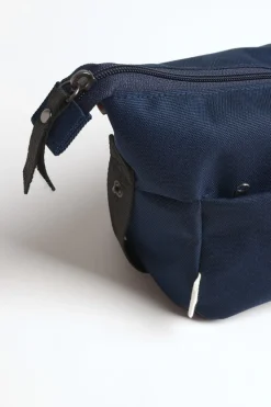 Barkers Bags & Luggage^Toiletry Bag