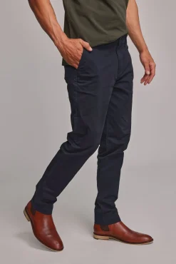 Barkers Straight Fit Pants|Tapered & Slim Fit Pants^Carnaby Chino NAVY