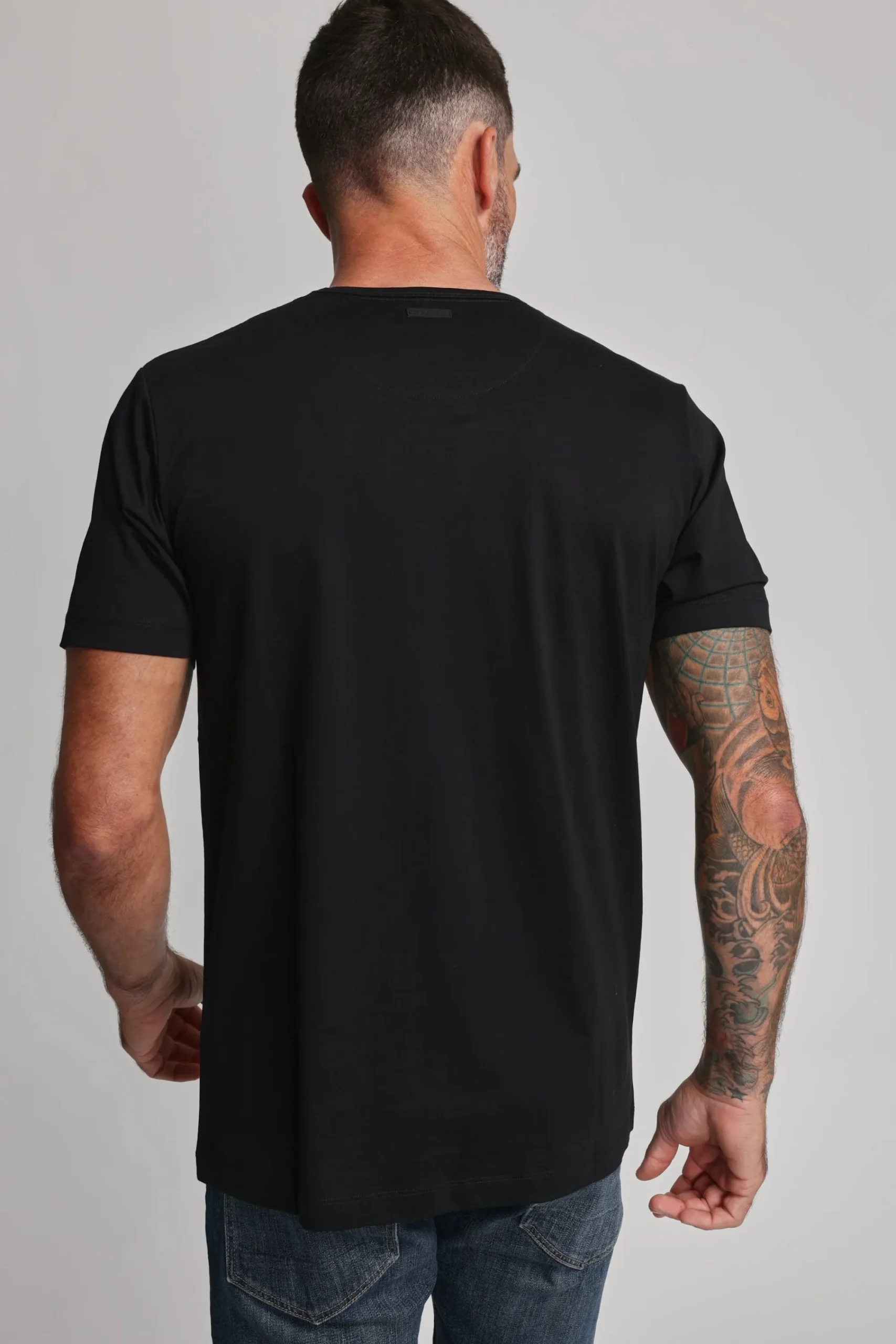 Barkers Essential Tees^Linton Supima Tee BLACK
